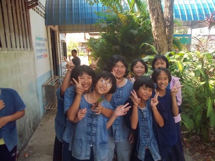 Kids 'star', Thailand, 2011 (by Hannah Pilcher)